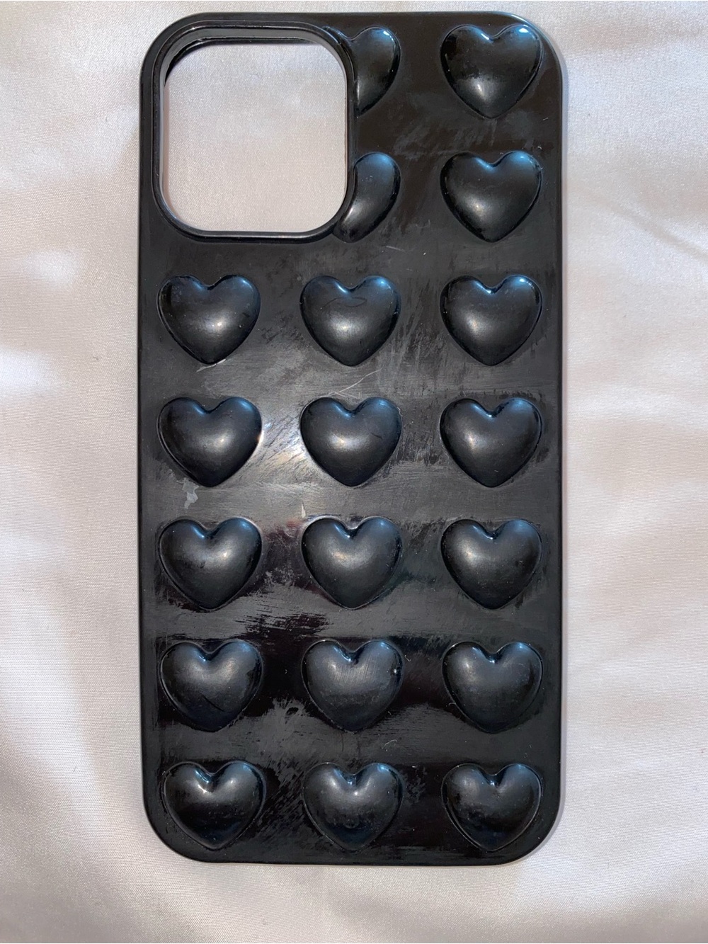 1-Cell Case Heartshaped Pop-It Bubble Silicone Phone Case for 12 Pro Max